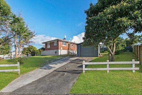 Photo of property in 8 Sterling Avenue, Manurewa East, Auckland, 2102