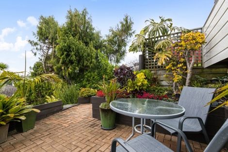 Photo of property in 1/547 East Coast Road, Browns Bay, Auckland, 0630