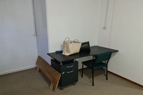 Photo of property in 11 William Souter Street, Forrest Hill, Auckland, 0620