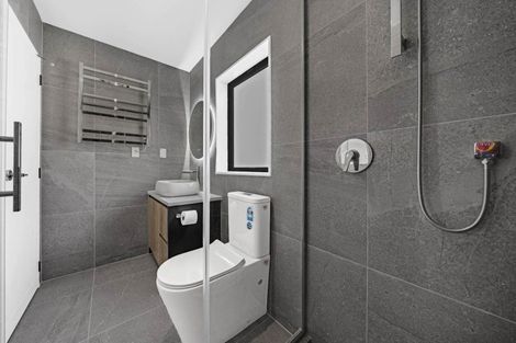 Photo of property in 2a Ballyalton Crescent, Flat Bush, Auckland, 2019