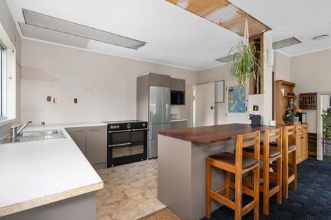 Photo of property in 8 King Street, Doyleston, 7682