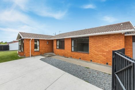 Photo of property in 6 Montclare Avenue, Ilam, Christchurch, 8041