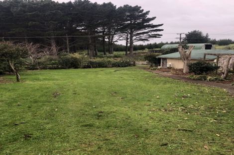 Photo of property in 110 Ngatawhiti Road, Te Kopuru, 0391