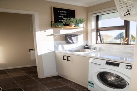 Photo of property in 35 Gordon Terrace, East Gore, Gore, 9710