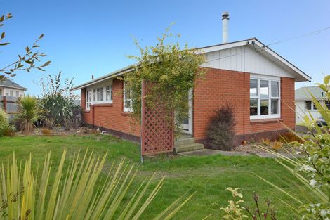 Photo of property in 24 Lock Street, Saint Clair, Dunedin, 9012