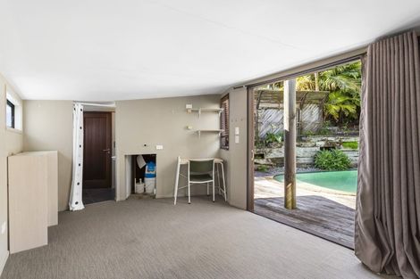 Photo of property in 5 Telephone Road, Birkenhead, Auckland, 0626