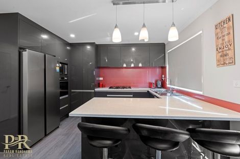 Photo of property in 11 Koroheke Road, Takanini, 2110