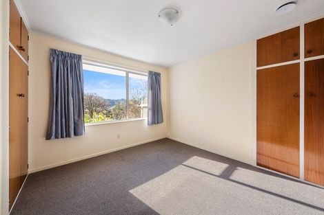 Photo of property in 71 Durham Street, Picton, 7220