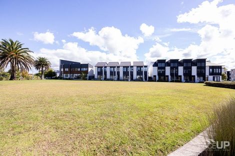 Photo of property in 10 Alexander Willis Crescent, Hobsonville, Auckland, 0616