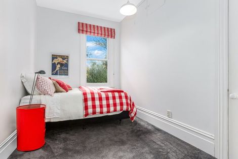 Photo of property in 13 Tinakori Road, Thorndon, Wellington, 6011