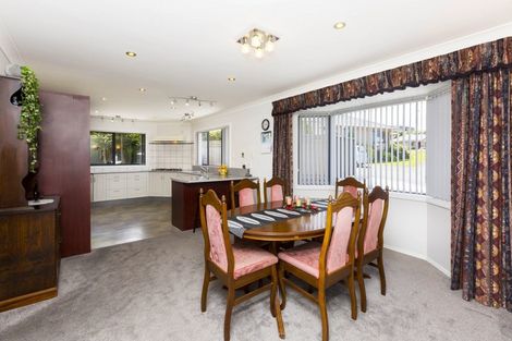 Photo of property in 20 Ormrod Grove, Riverstone Terraces, Upper Hutt, 5018