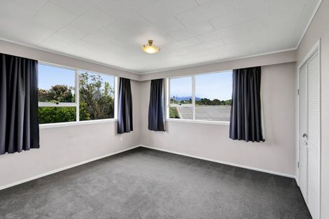 Photo of property in 43 Penrith Street, Westown, New Plymouth, 4310
