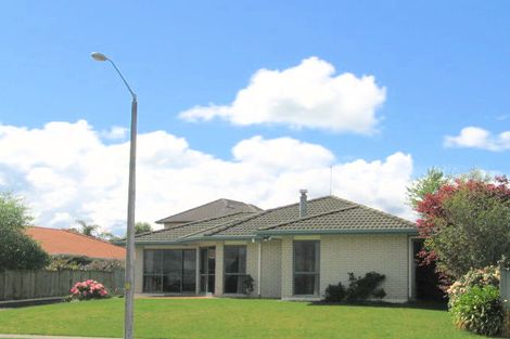Photo of property in 27 Warwick Drive, Lynmore, Rotorua, 3010