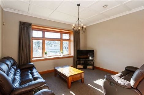 Photo of property in 35 Havill Street, Takaro, Palmerston North, 4410