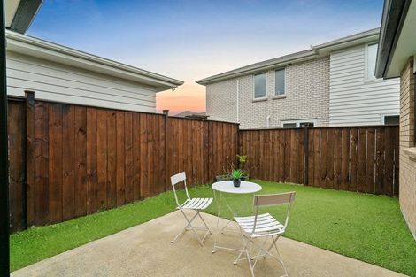 Photo of property in 41 Koroheke Road, Takanini, 2110