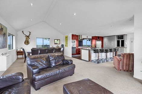 Photo of property in 17 Lower Duthie Road, Kapuni, Hawera, 4675