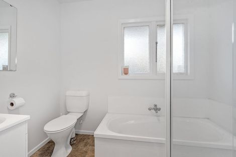 Photo of property in 54 Worthy Street, Ilam, Christchurch, 8041