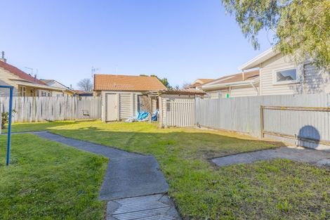Photo of property in 24 Barker Road, Marewa, Napier, 4110