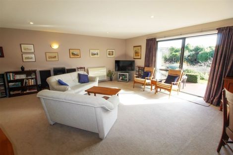 Photo of property in 14 North Ridge Drive, Oamaru North, Oamaru, 9400