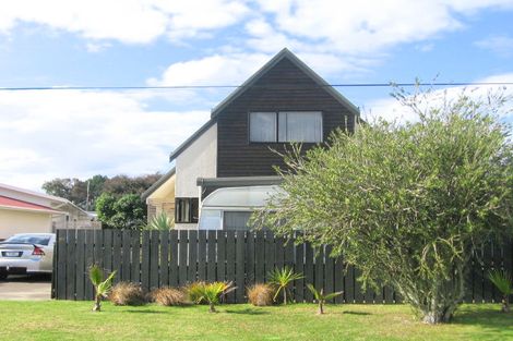 Photo of property in 210a Sylvia Road, Whangamata, 3620