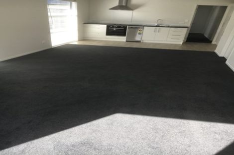 Photo of property in 2/2 Hilton Road, Saint Andrews, Hamilton, 3200