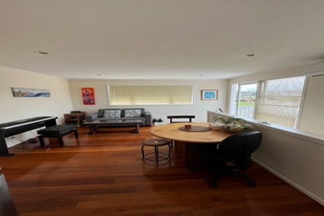 Photo of property in 8a Seine Road, Forrest Hill, Auckland, 0620