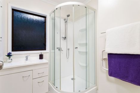 Photo of property in 2/113 Manuka Road, Bayview, Auckland, 0629