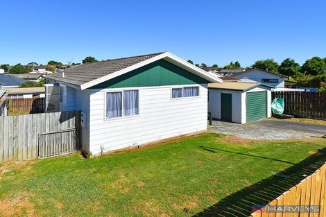 Photo of property in 2/20 Silver Creek Road, Weymouth, Auckland, 2103