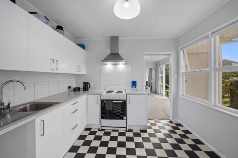 Photo of property in 1/22 Saltburn Road, Milford, Auckland, 0620