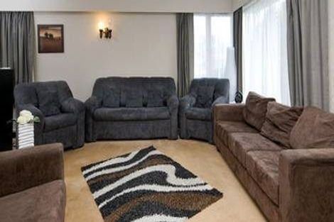 Photo of property in 24 O'halloran Road, Howick, Auckland, 2014