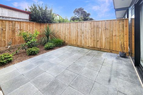 Photo of property in 4/23 Porutu Street, Fairfield, Lower Hutt, 5011