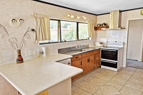 Photo of property in 18 Washer Place, Te Puke, 3119