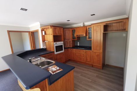 Photo of property in 14 Holloway Street, Waikiwi, Invercargill, 9810