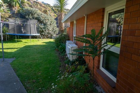 Photo of property in 22 Augusta Street, Redcliffs, Christchurch, 8081
