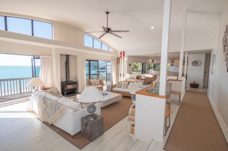 Photo of property in 107 State Highway 10, Coopers Beach, 0420