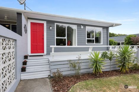 Photo of property in 208b Major Drive, Kelson, Lower Hutt, 5010