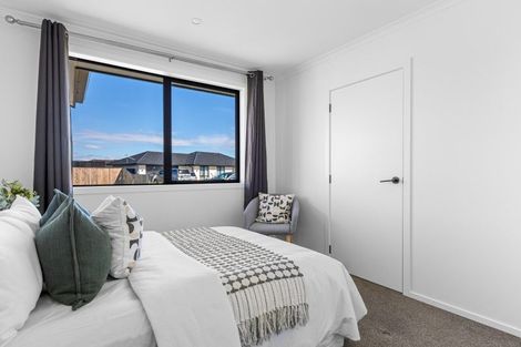 Photo of property in 21 Blue Jacket Drive, Halswell, Christchurch, 8025