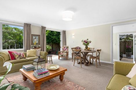 Photo of property in 19 Paremata Crescent, Paremata, Porirua, 5024