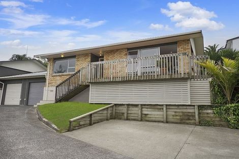 Photo of property in 1/17 Sandiacre Way, Browns Bay, Auckland, 0630