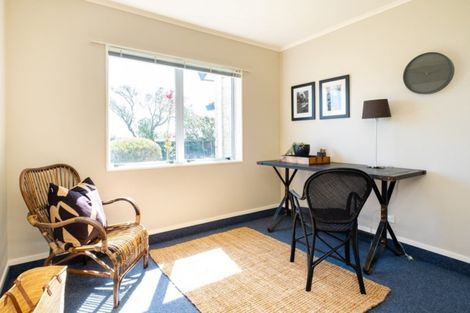 Photo of property in 99 The Esplanade, Westshore, Napier, 4110