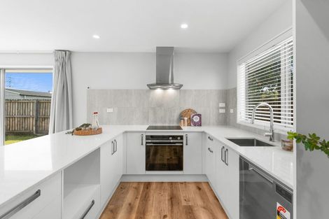Photo of property in 15a Ebony Street, Bishopdale, Christchurch, 8053