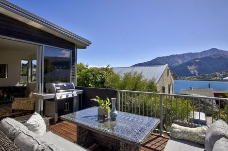Photo of property in 538 Peninsula Road, Kelvin Heights, Queenstown, 9300