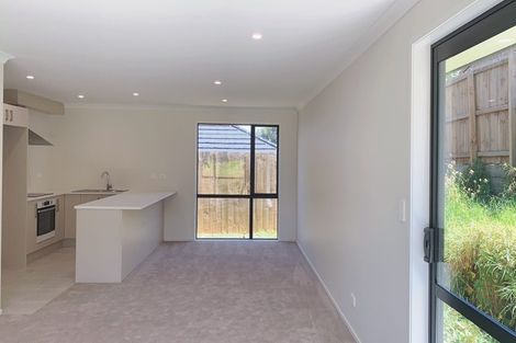 Photo of property in 18 Goh Place, Manurewa, Auckland, 2105