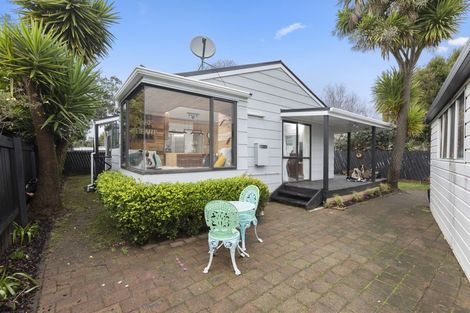 Photo of property in 6b Kaimai Place, Hairini, Tauranga, 3112