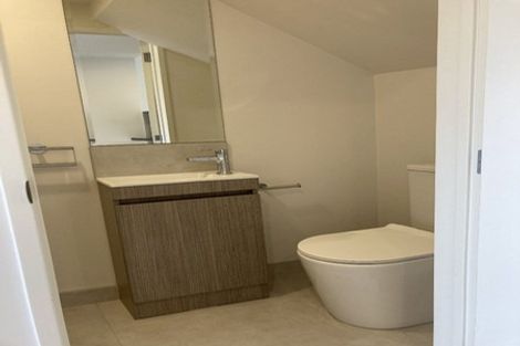 Photo of property in Rf202b, 13/18 Hewlett Road, Massey, Auckland, 0614