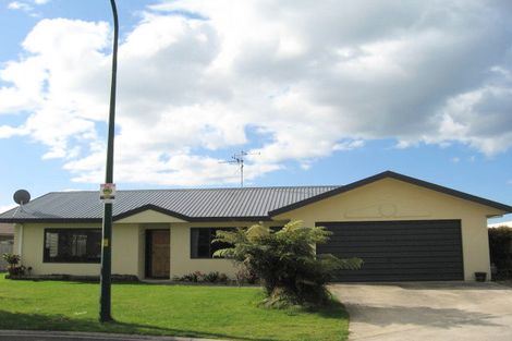 Photo of property in 39 Ocean Crest, Papamoa Beach, Papamoa, 3118