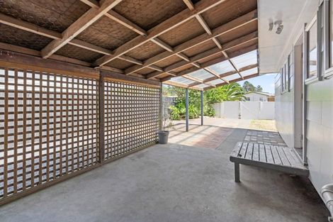 Photo of property in 16 Moki Place, Ruakaka, 0116