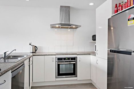 Photo of property in 9/18 Pannill Place, Oteha, Auckland, 0632