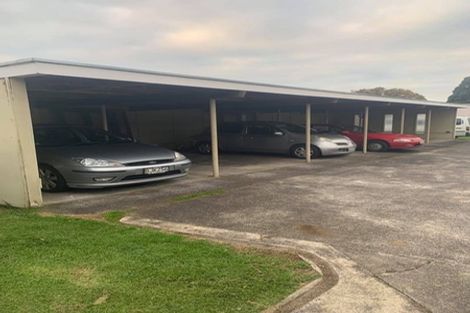 Photo of property in 3 Norman Spencer Drive, Papatoetoe, Auckland, 2104