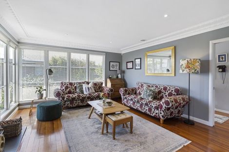 Photo of property in 13 Evelyn Road, Cockle Bay, Auckland, 2014